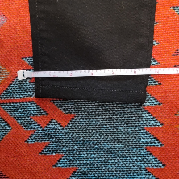 NWT Banana Republic Curvy High-Rise Skinny Jean Black SZ 31 / 12 - Picture 3 of 11